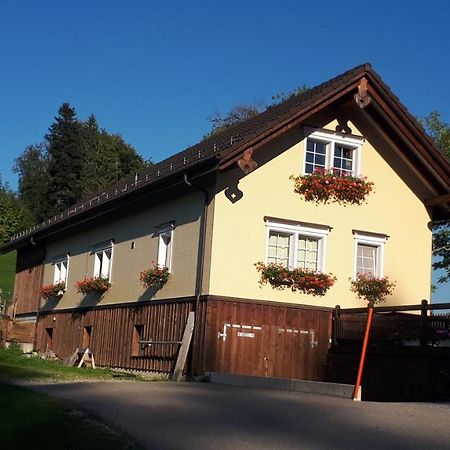 Gasthaus Fuchsacker Degersheim Exterior photo